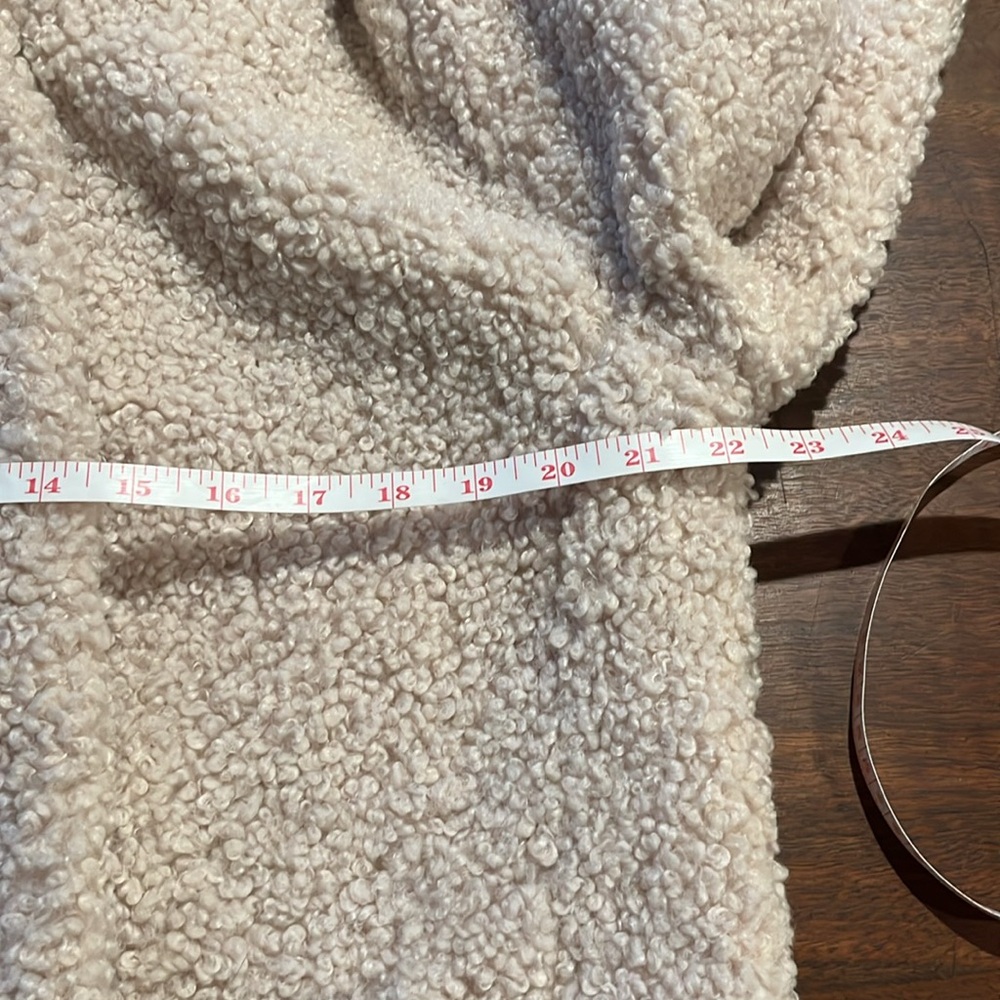 Banana republic oversized Sherpa cocoon coat - Picture 8 of 8
